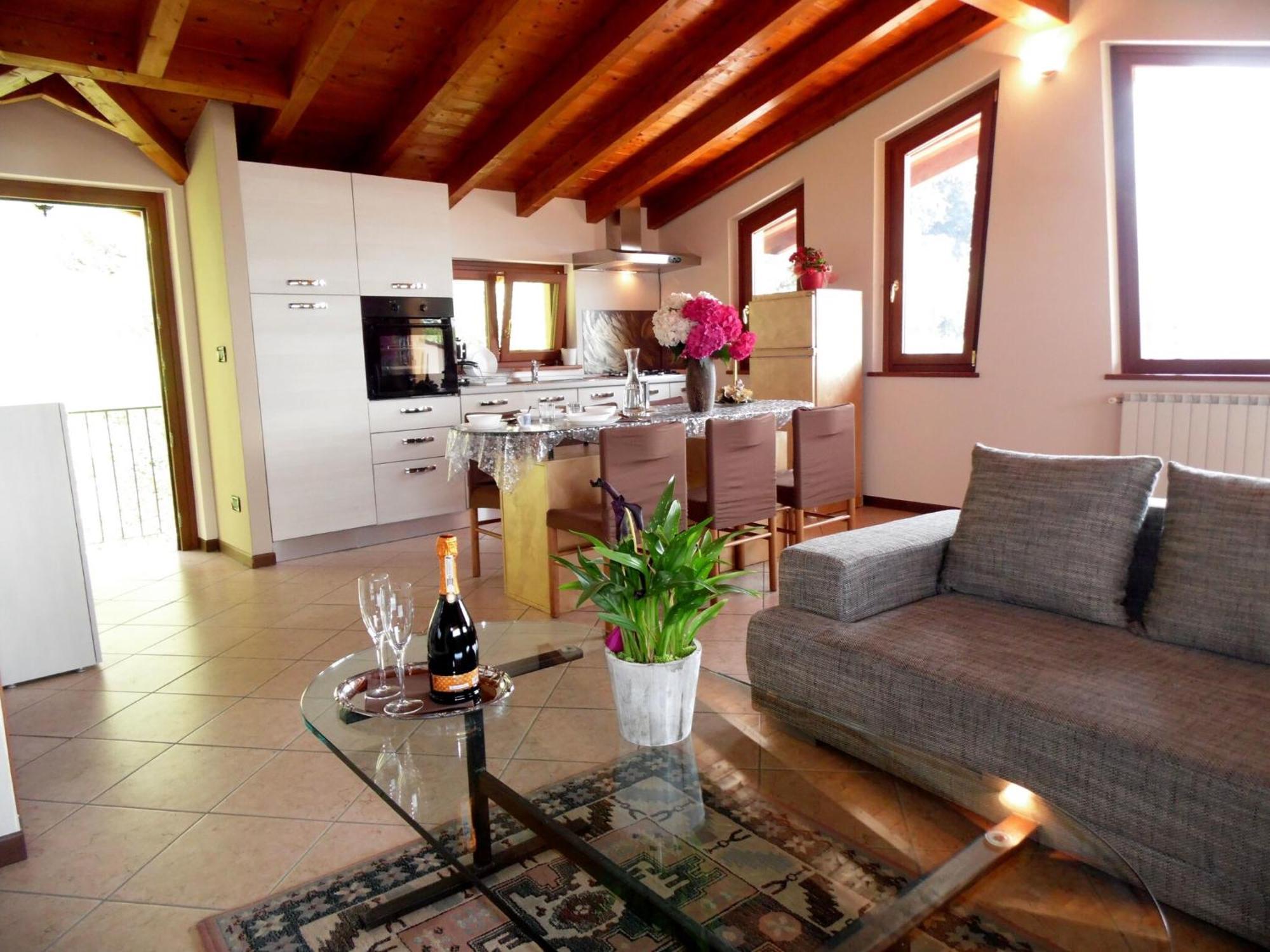 Villa In Pisogne With Pool Garden And Lake View Exteriör bild
