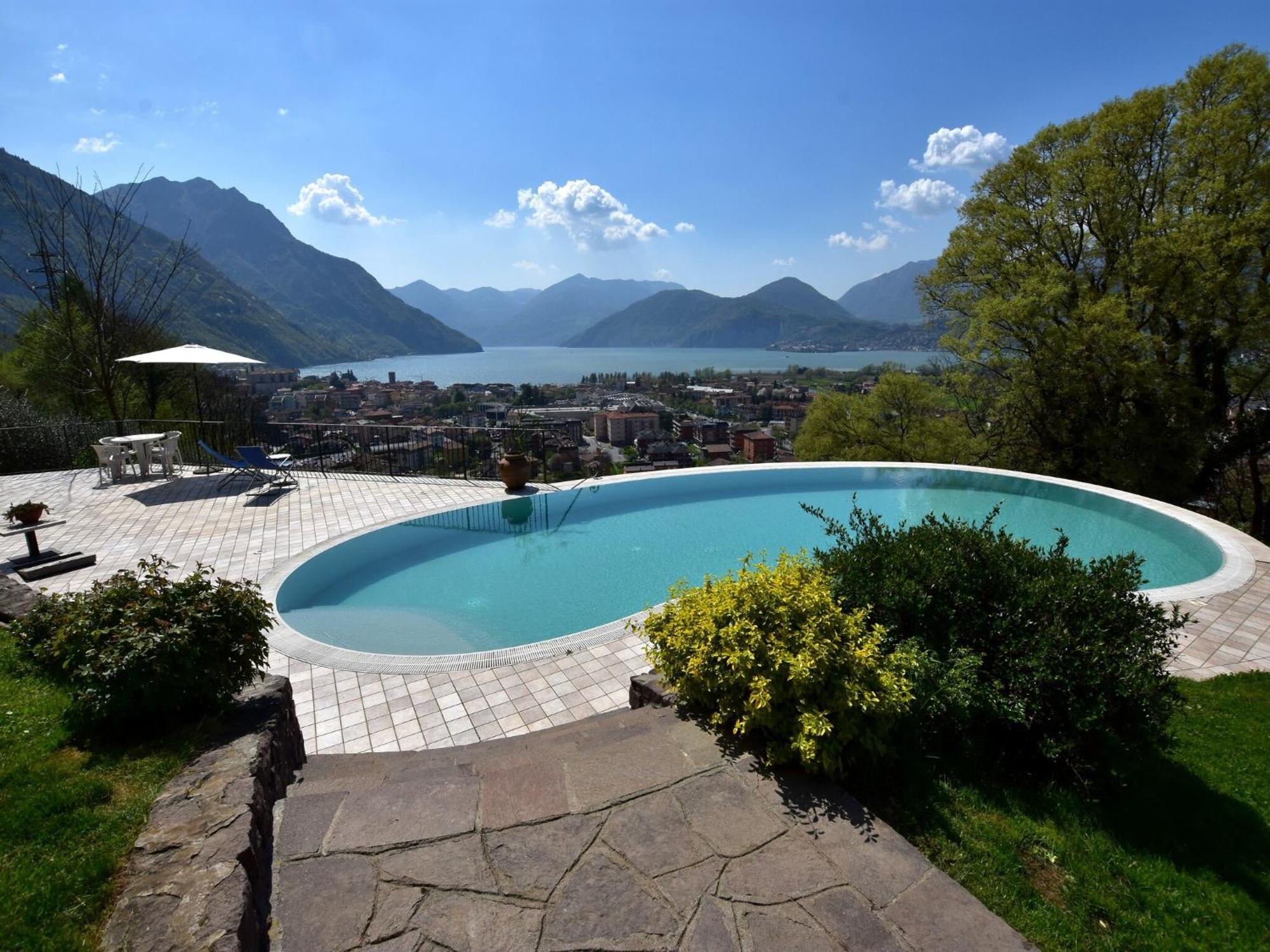 Villa In Pisogne With Pool Garden And Lake View Exteriör bild