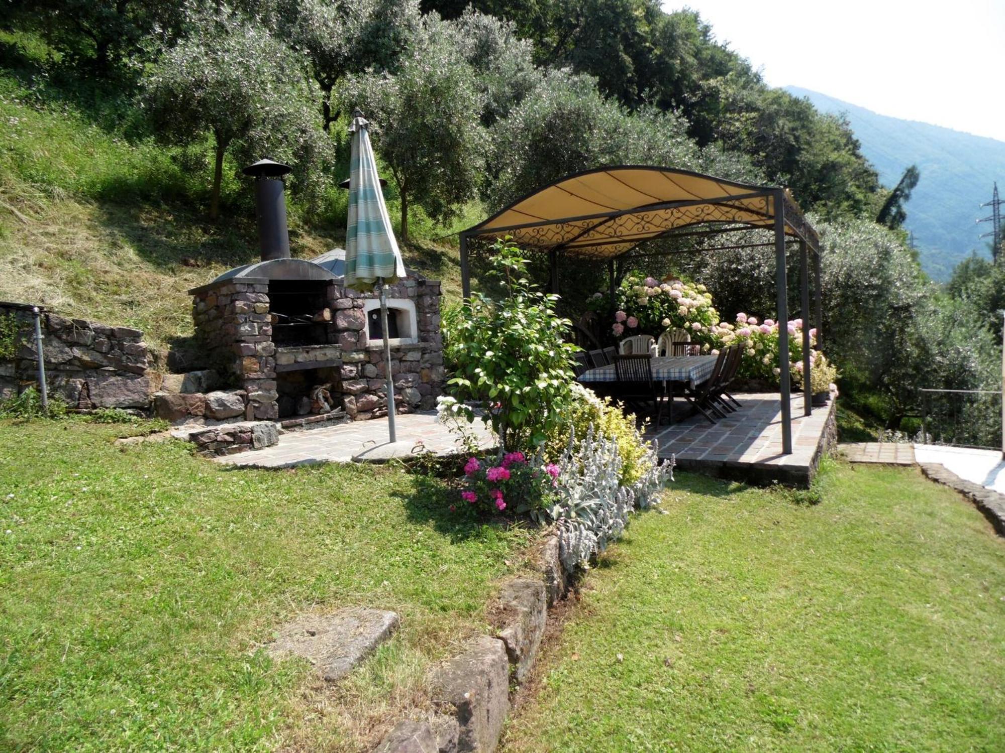 Villa In Pisogne With Pool Garden And Lake View Exteriör bild